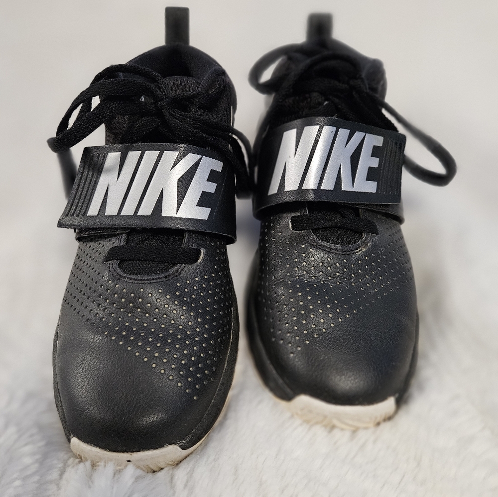 Youth Nike Team Hustle